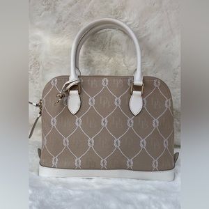 NWOT Dooney and Bourke Lara Large Dome Bag